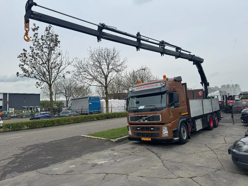 Volvo FM 500 6X2 EURO 5 HIAB 211 EP5 + REMOTE CONTROL - Камион со платформа, Камион со кран: слика 1 Volvo FM 500 6X2 EURO 5 HIAB 211 EP5 + REMOTE CONTROL - Камион со платформа, Камион со кран: слика 1