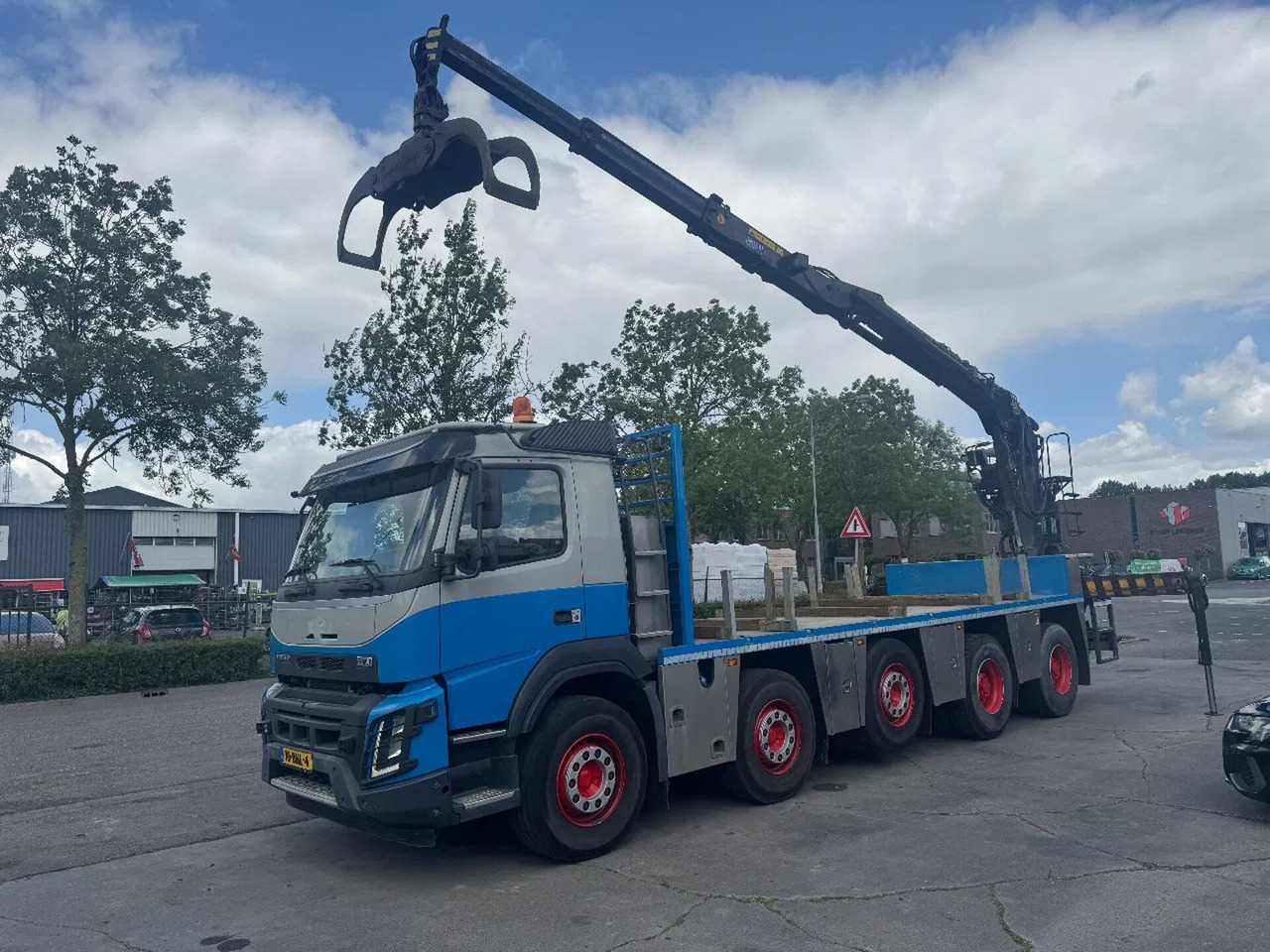 Volvo FMX 460 10X4 HIAB J2640ZT + HULTDINS GRIJPER HUB - Камион со платформа, Камион со кран: слика 1 Volvo FMX 460 10X4 HIAB J2640ZT + HULTDINS GRIJPER HUB - Камион со платформа, Камион со кран: слика 1