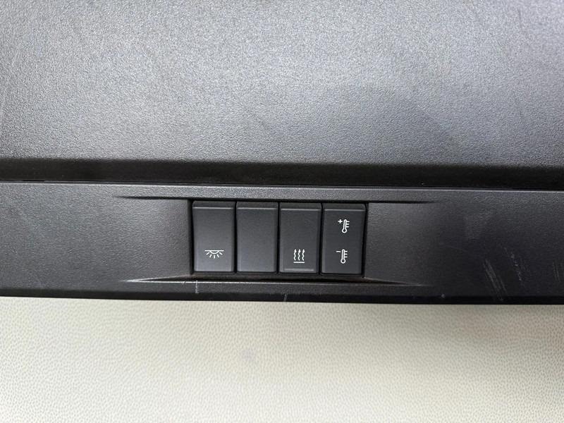 Камион со кран Volvo FMX 460 8X4 PALFINGER PK53002 + FLY JIP AN REMOTE CONTROLE, LAST AXEL STEERING: слика 19 Камион со кран Volvo FMX 460 8X4 PALFINGER PK53002 + FLY JIP AN REMOTE CONTROLE, LAST AXEL STEERING: слика 19