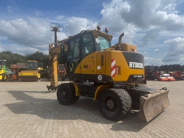 HYDREMA MX16 - Багер на тркала: слика 2 HYDREMA MX16 - Багер на тркала: слика 2