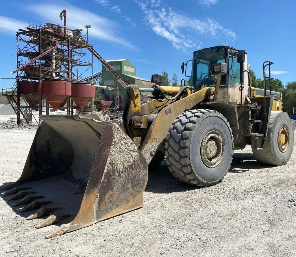 KOMATSU WA 470-3 - Натоварувач на тркала: слика 1 KOMATSU WA 470-3 - Натоварувач на тркала: слика 1