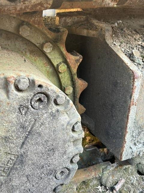 Komatsu PC 210 LC-8 - Багер гасеничар: слика 4 Komatsu PC 210 LC-8 - Багер гасеничар: слика 4