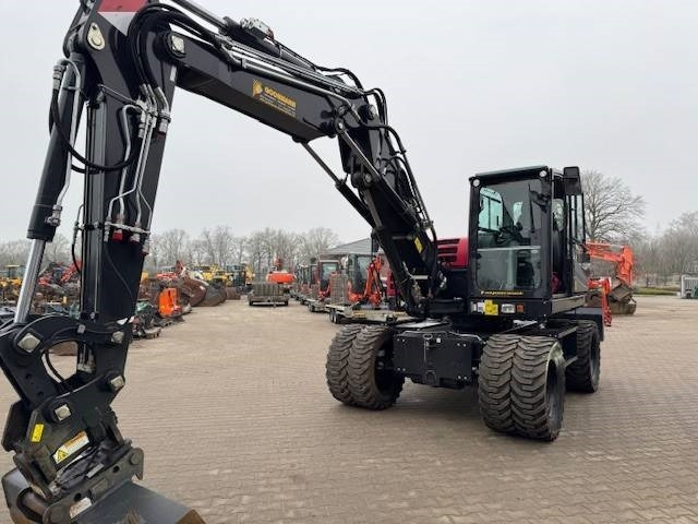 Yanmar B 110 W - Багер на тркала: слика 2 Yanmar B 110 W - Багер на тркала: слика 2
