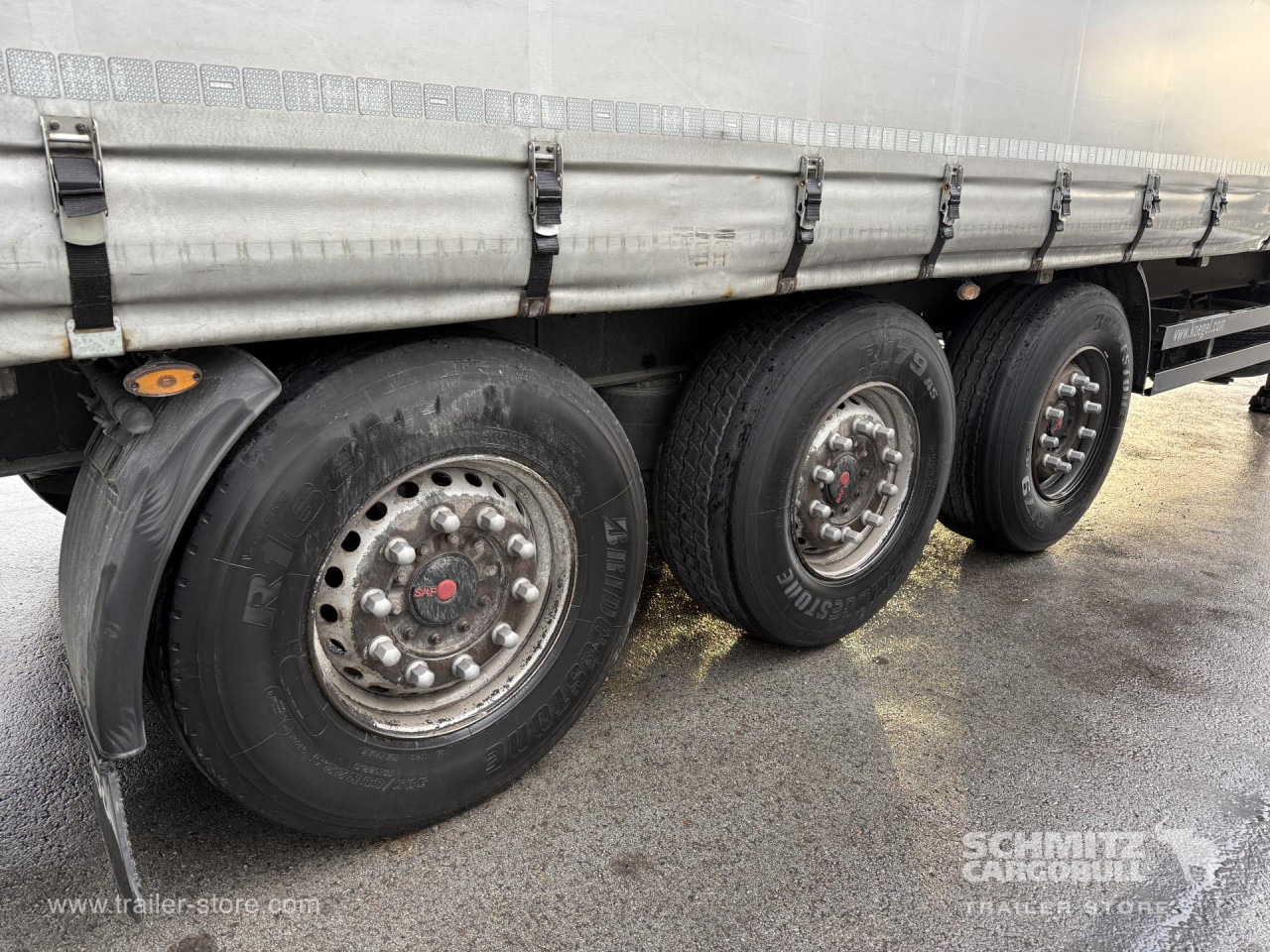 KOEGEL Curtainsider Standard - Полуприколка со церада: слика 4 KOEGEL Curtainsider Standard - Полуприколка со церада: слика 4