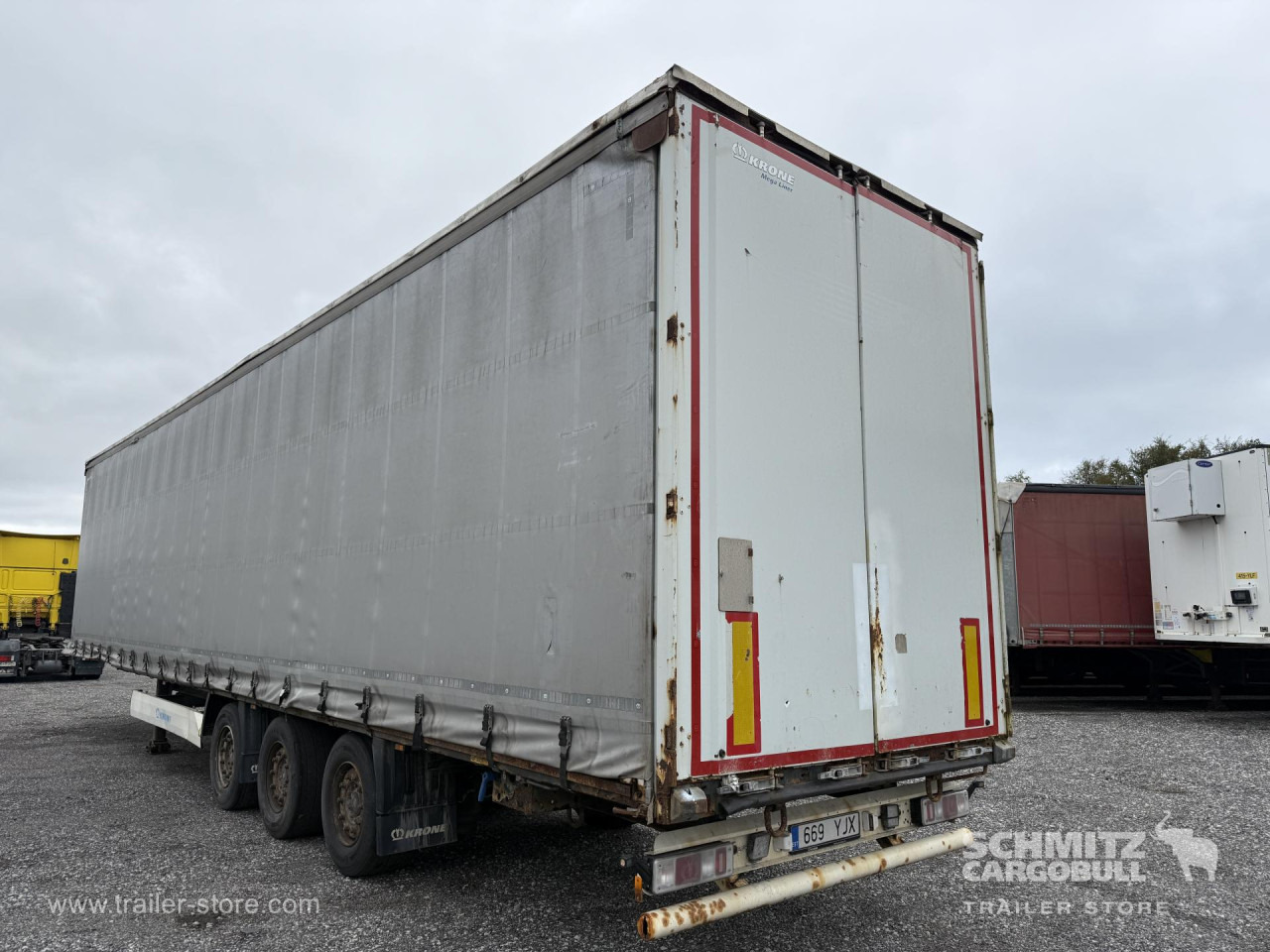 KRONE Curtainsider Mega - Полуприколка со церада: слика 1 KRONE Curtainsider Mega - Полуприколка со церада: слика 1