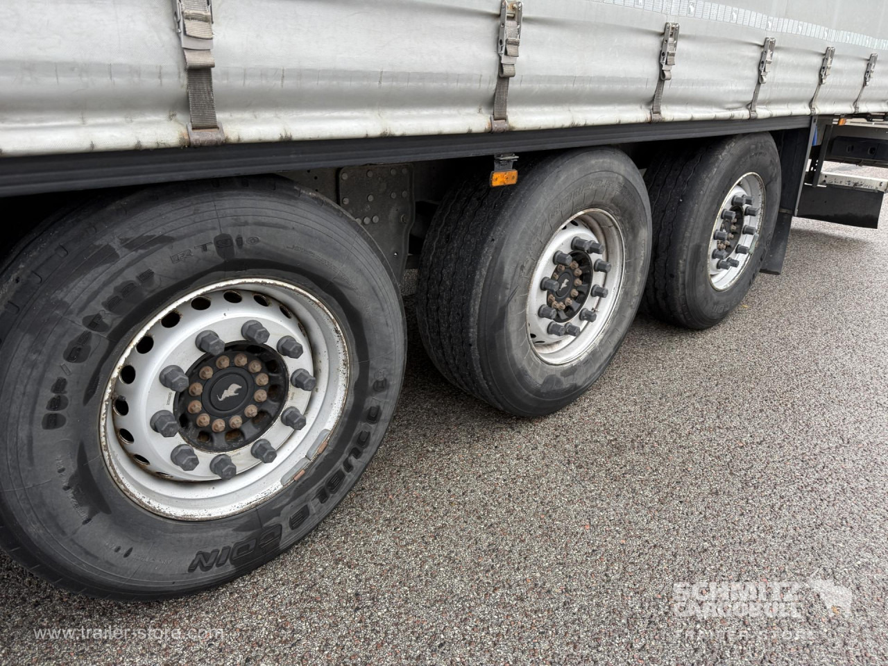 SCHMITZ Curtainsider Standard - Полуприколка со церада: слика 3 SCHMITZ Curtainsider Standard - Полуприколка со церада: слика 3