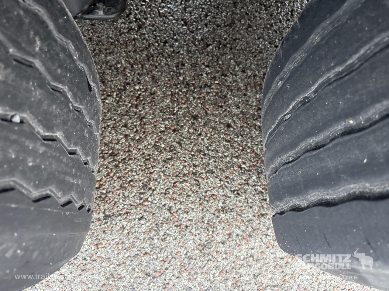 SCHMITZ Curtainsider Standard - Полуприколка со церада: слика 5 SCHMITZ Curtainsider Standard - Полуприколка со церада: слика 5