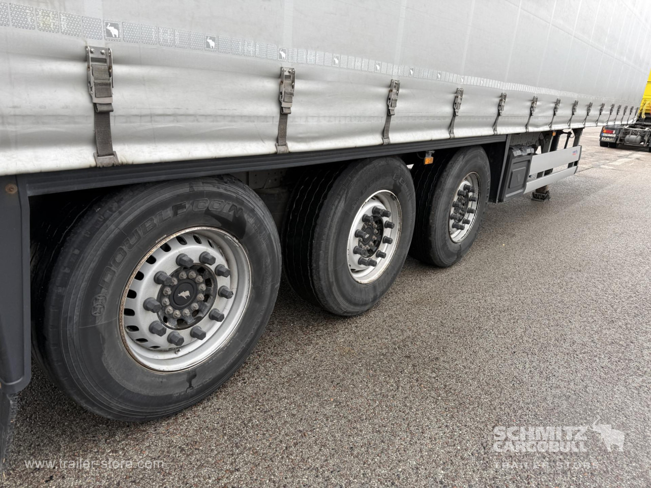 SCHMITZ Curtainsider Standard - Полуприколка со церада: слика 3 SCHMITZ Curtainsider Standard - Полуприколка со церада: слика 3