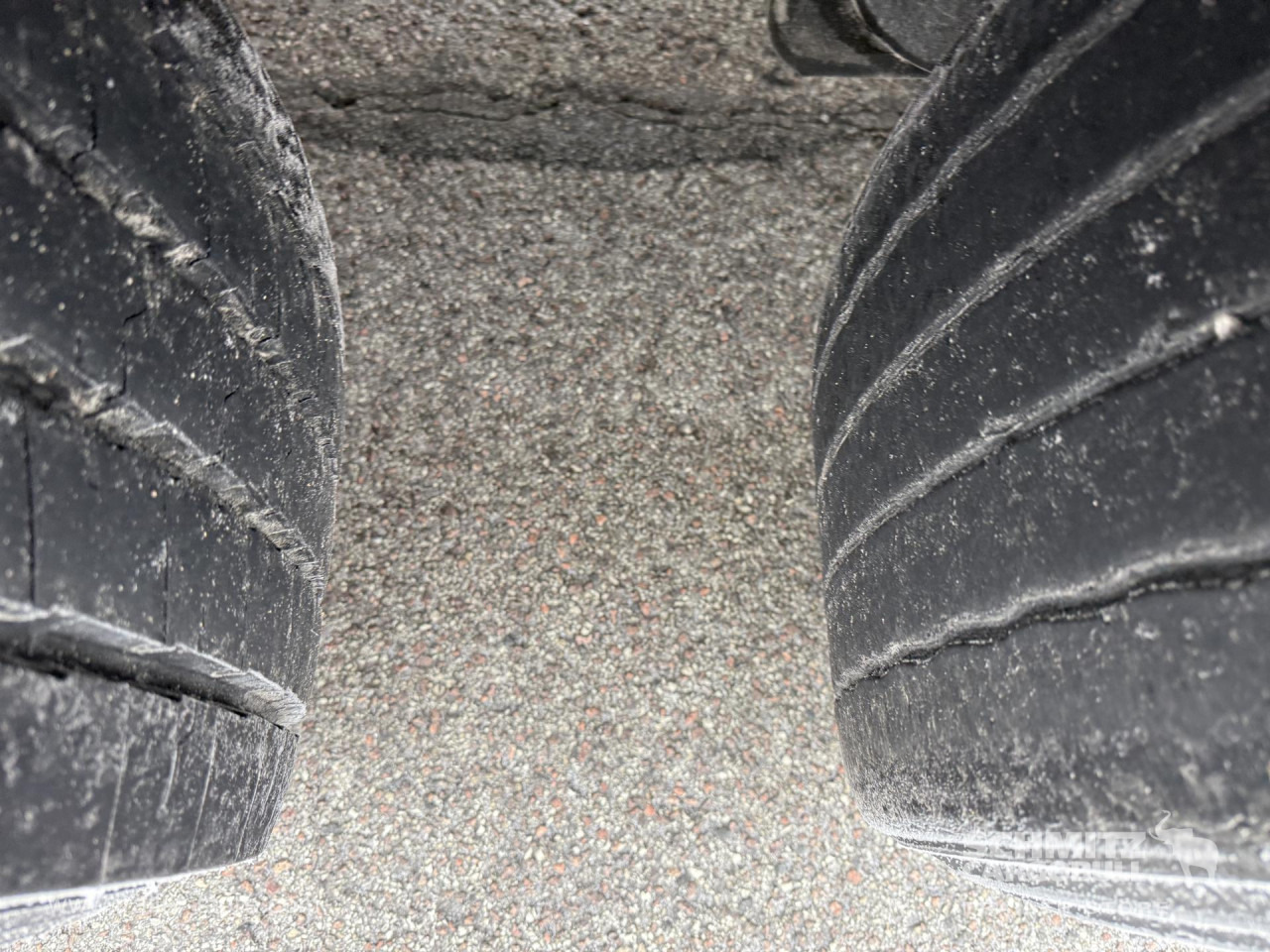 SCHMITZ Reefer Standard - Изотермална полуприколка: слика 5 SCHMITZ Reefer Standard - Изотермална полуприколка: слика 5