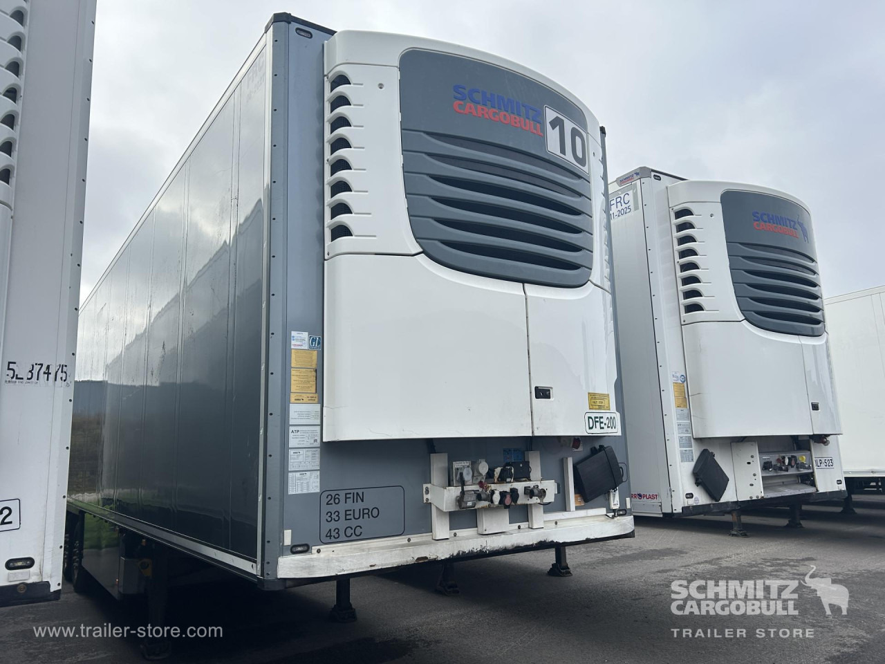SCHMITZ Reefer Multitemp Taillift - Изотермална полуприколка: слика 1 SCHMITZ Reefer Multitemp Taillift - Изотермална полуприколка: слика 1