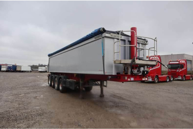 Langendorf 4-Axle Tipper/Kipper/Tiptrailer - Кипер полуприколка: слика 2 Langendorf 4-Axle Tipper/Kipper/Tiptrailer - Кипер полуприколка: слика 2