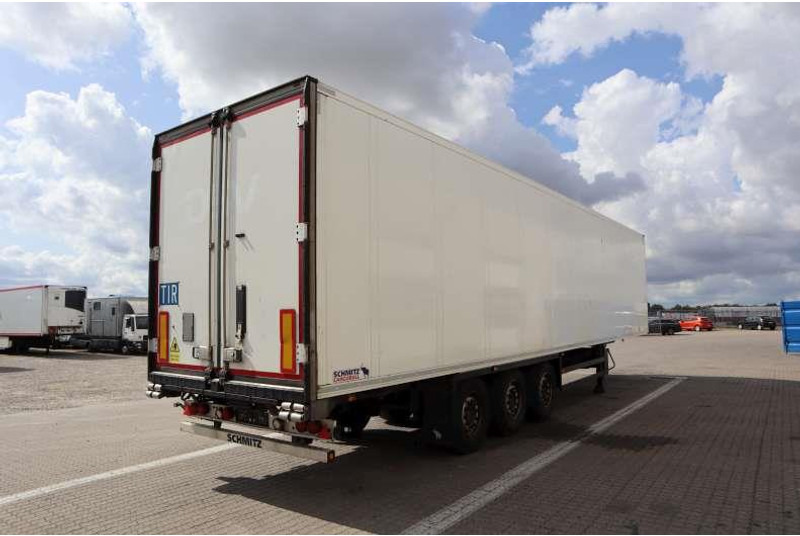 Schmitz Cargobull 33 pl. Dobbelt compartment - Полуприколка ладилник: слика 3 Schmitz Cargobull 33 pl. Dobbelt compartment - Полуприколка ладилник: слика 3