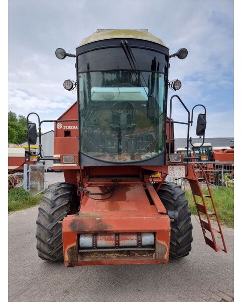 Laverda 3500 - Комбајн: слика 2 Laverda 3500 - Комбајн: слика 2