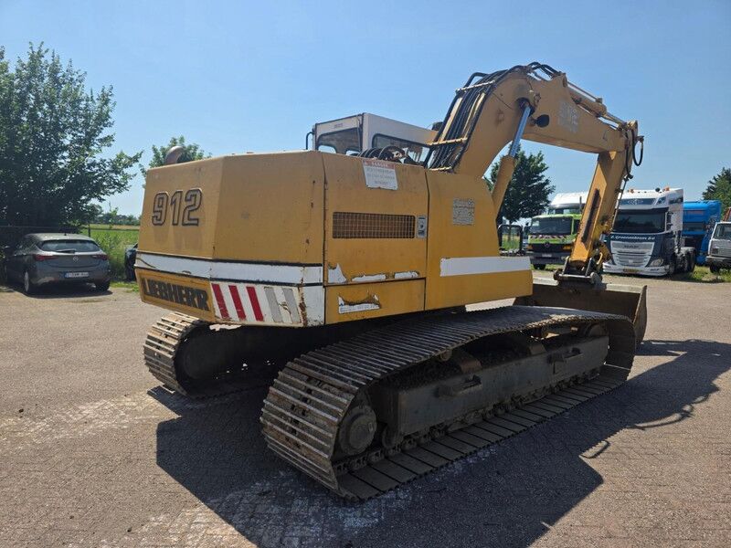 Liebherr R 912 LC crawler excavator Liebherr R912LC Graafmachine – Rupsgraafmachine - Багер гасеничар: слика 5 Liebherr R 912 LC crawler excavator Liebherr R912LC Graafmachine – Rupsgraafmachine - Багер гасеничар: слика 5