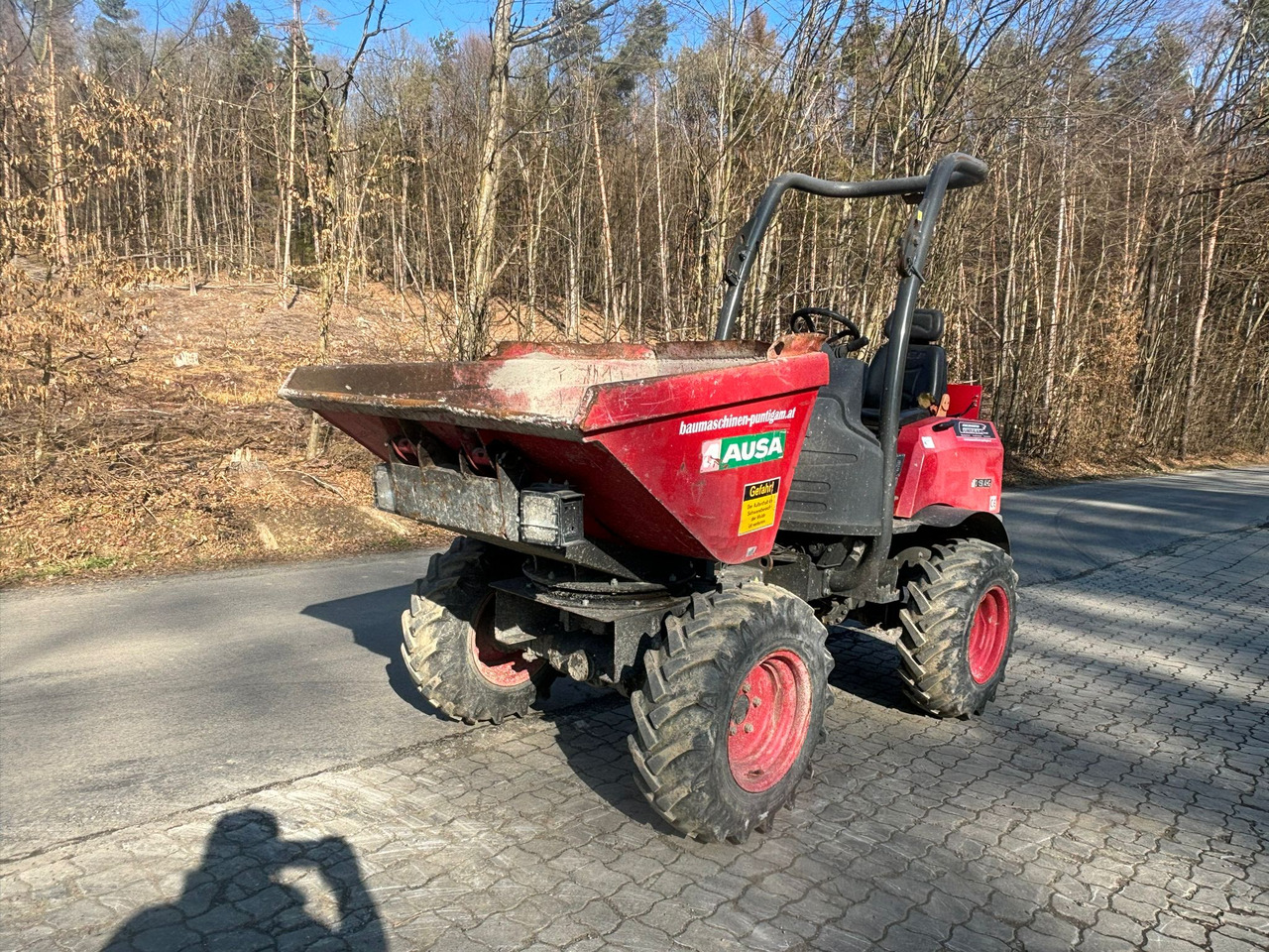 AUSA D 150 AHG - Мини истоварувач: слика 3 AUSA D 150 AHG - Мини истоварувач: слика 3