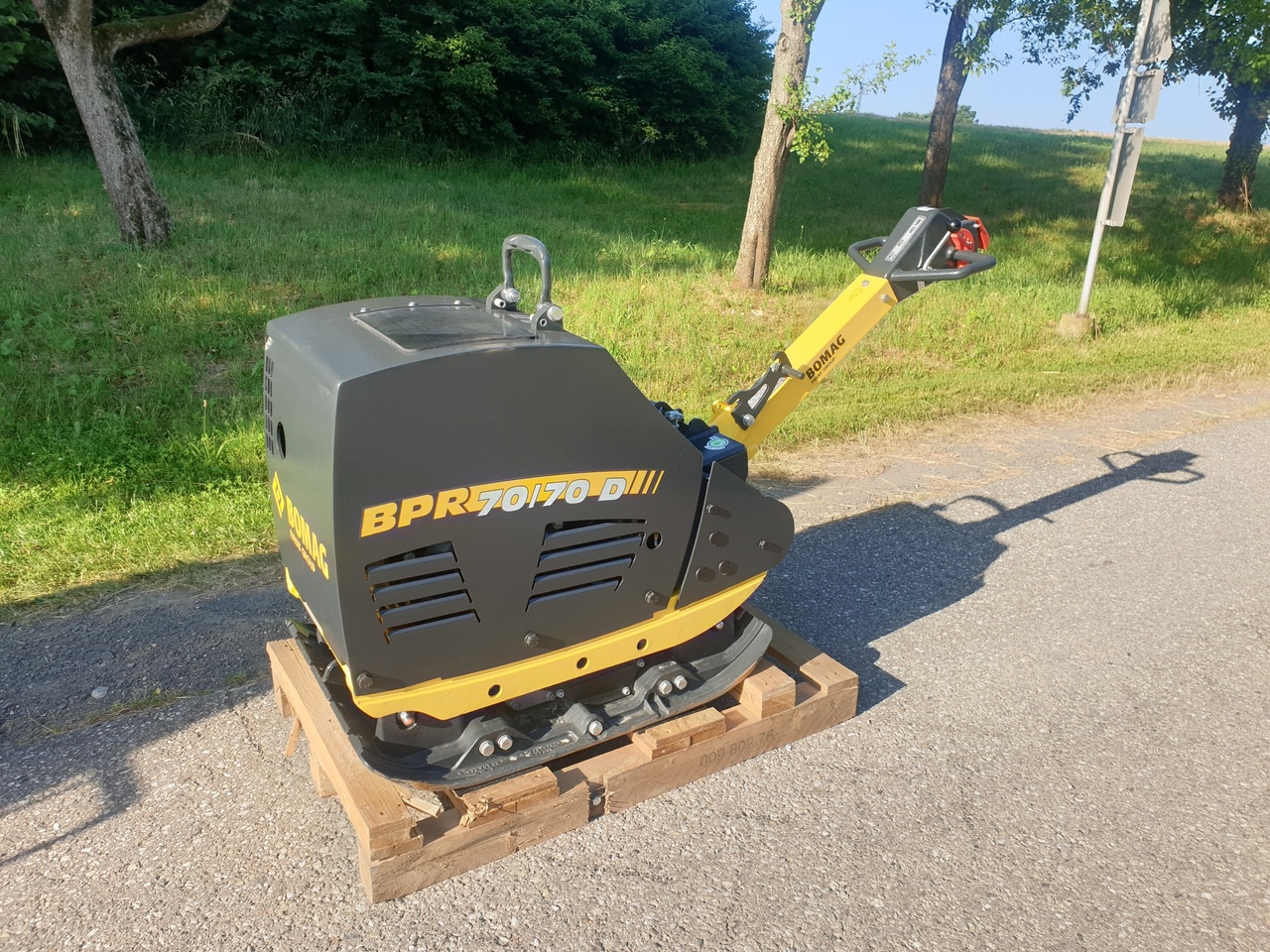 BOMAG BPR 70/70 D - Вибрациска плоча: слика 2 BOMAG BPR 70/70 D - Вибрациска плоча: слика 2