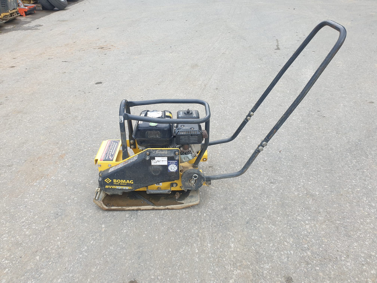 BOMAG BVP 18/45 - Вибрациска плоча: слика 1 BOMAG BVP 18/45 - Вибрациска плоча: слика 1