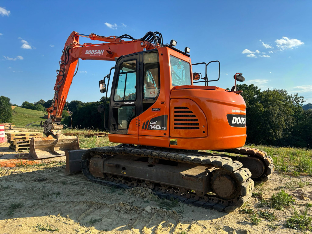 DOOSAN DX 140 LCR-3 - Багер гасеничар: слика 5 DOOSAN DX 140 LCR-3 - Багер гасеничар: слика 5