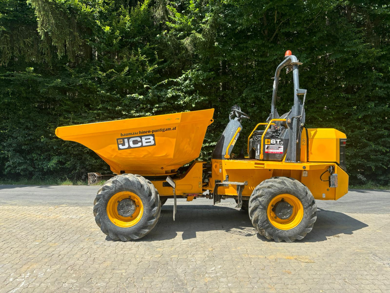 JCB 6 ST - Истоварувач: слика 1 JCB 6 ST - Истоварувач: слика 1