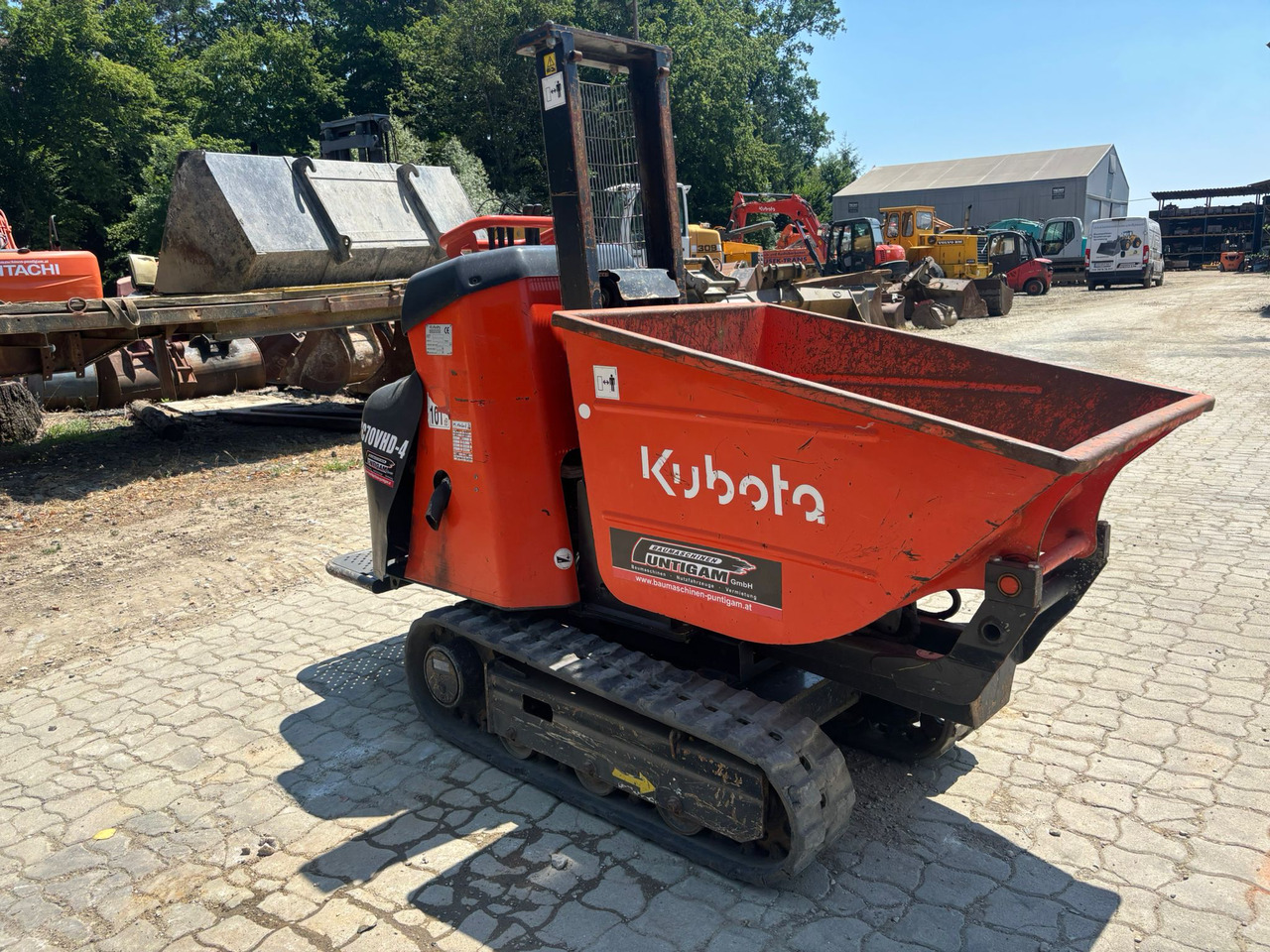 KUBOTA KC 70 - Мини истоварувач: слика 4 KUBOTA KC 70 - Мини истоварувач: слика 4
