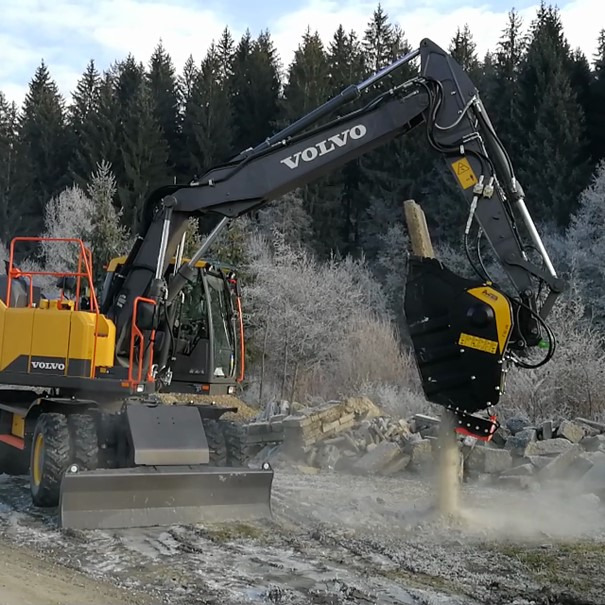 MB CRUSHER BF 70.2 S4 - Корпа за Багер гасеничар: слика 2 MB CRUSHER BF 70.2 S4 - Корпа за Багер гасеничар: слика 2