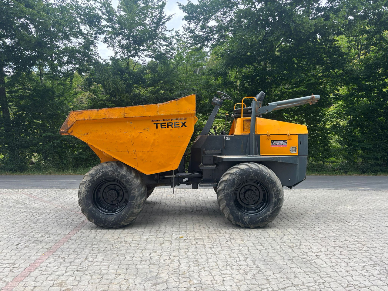 TEREX TA 9 - Зглобен истоварувач: слика 1 TEREX TA 9 - Зглобен истоварувач: слика 1