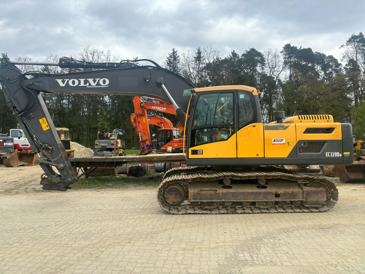 Volvo EC 220 DN - Багер гасеничар: слика 1 Volvo EC 220 DN - Багер гасеничар: слика 1