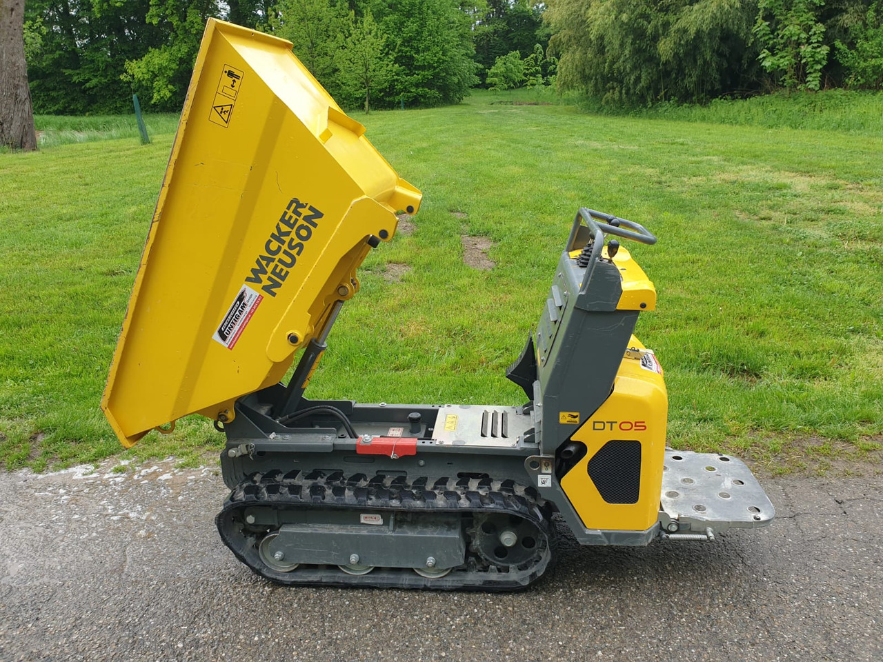 WACKER Neuson DT 05 - Истоварувач со гасеници: слика 3 WACKER Neuson DT 05 - Истоварувач со гасеници: слика 3