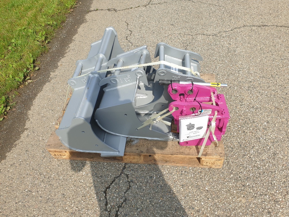 Winkelbauer Winkelbauer bucket package for 1.5t mini excavator - Корпа за багер за Мини багер: слика 2 Winkelbauer Winkelbauer bucket package for 1.5t mini excavator - Корпа за багер за Мини багер: слика 2