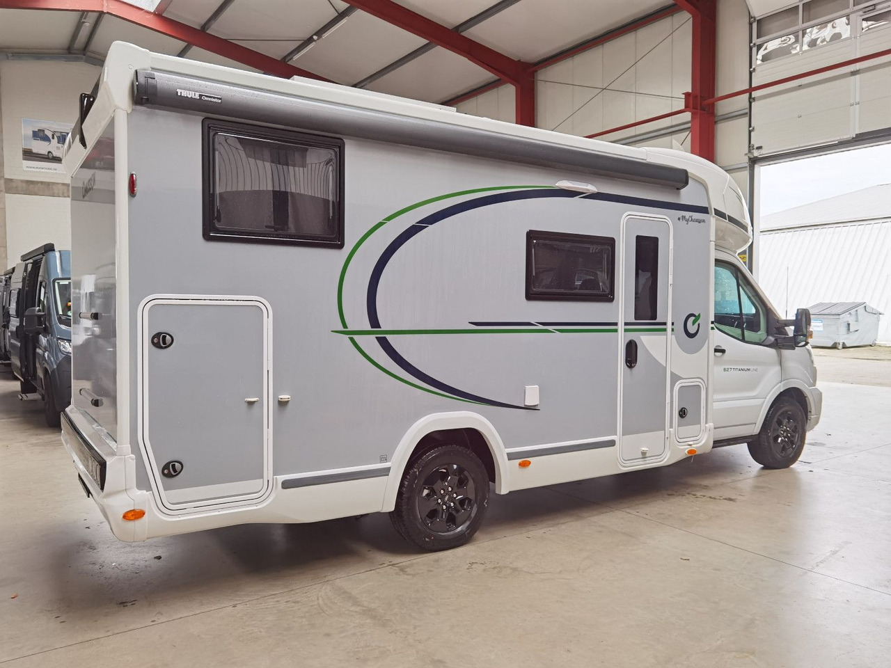 Chausson 627 TITANIUM / - 2026 - / EINZELBETTEN / 4.1T. - Полуинтегриран кампер: слика 4 Chausson 627 TITANIUM / - 2026 - / EINZELBETTEN / 4.1T. - Полуинтегриран кампер: слика 4