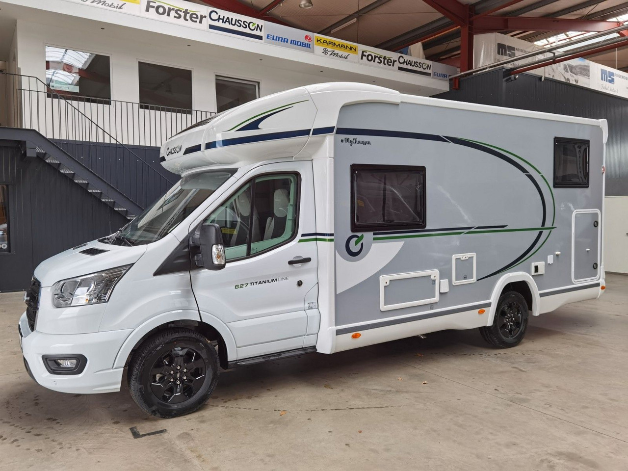 Полуинтегриран кампер Chausson 627 TITANIUM / - 2026 - / EINZELBETTEN & HUBBETT: слика 6