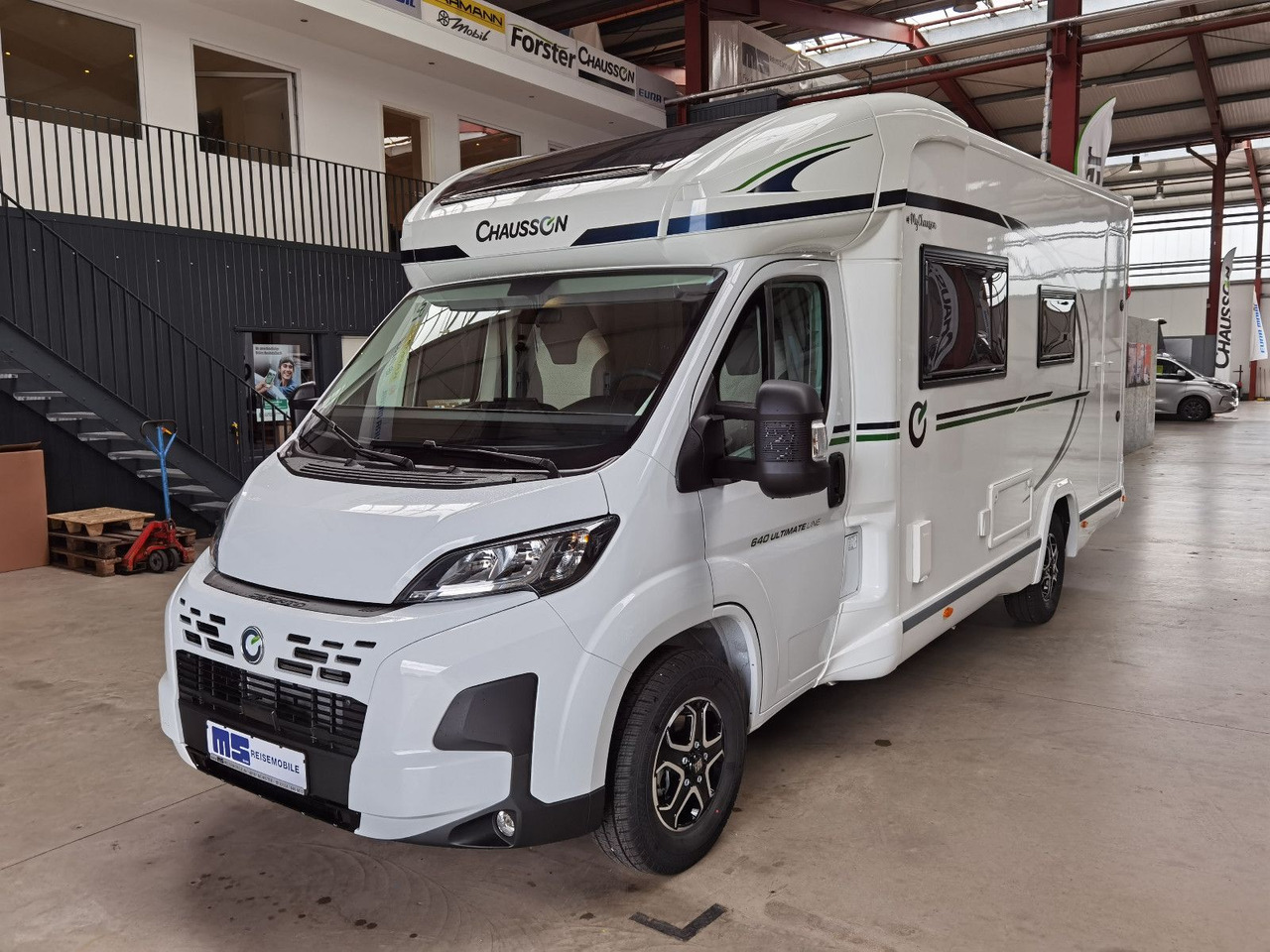 Полуинтегриран кампер Chausson 640 ULTIMATE / -2026- / 140PS-8G. / XXL- HUBBETT: слика 7