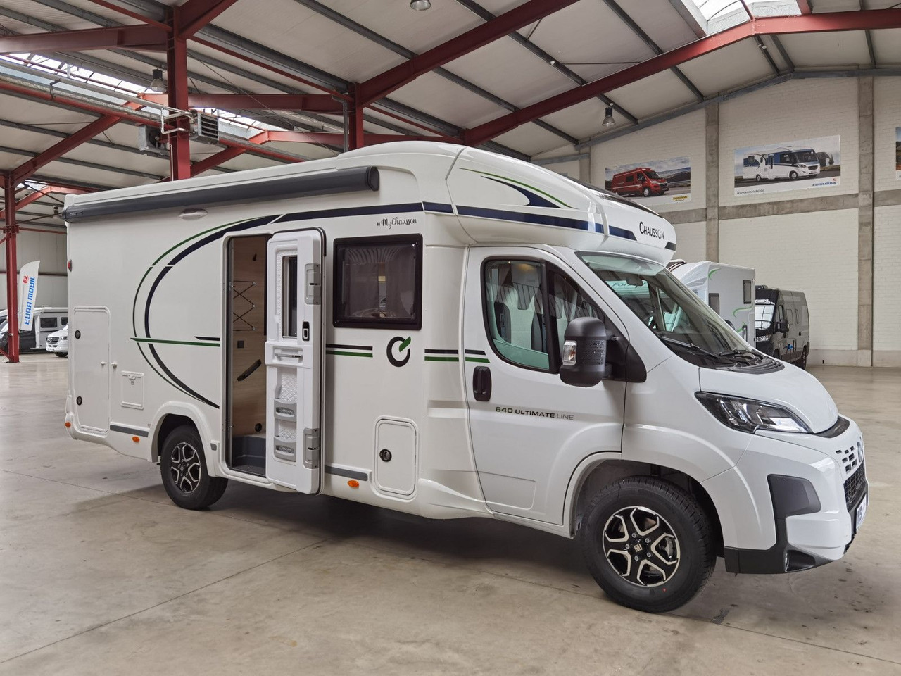 Полуинтегриран кампер Chausson 640 ULTIMATE / -2026- / 140PS-8G. / XXL- HUBBETT: слика 9