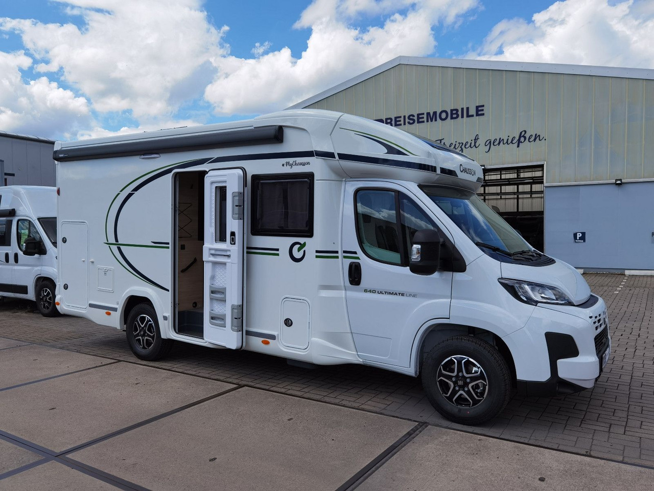 Полуинтегриран кампер Chausson 640 ULTIMATE / -2026- / XXL- HUBBETT & RAUMBAD: слика 9