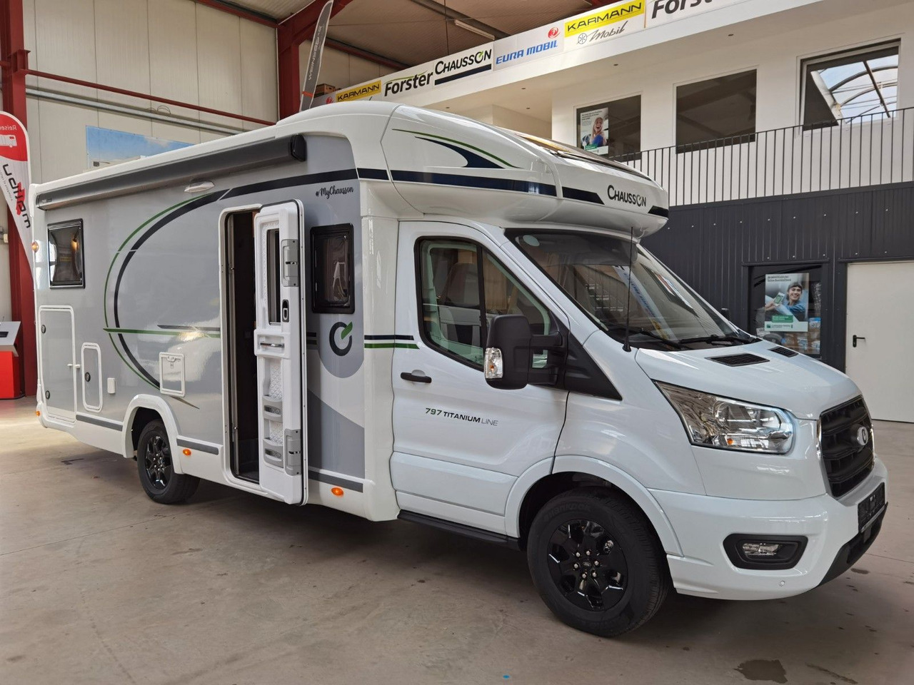Полуинтегриран кампер Chausson 797 TITANIUM / - 2026 - / EINZELBETTEN & HUBBETT: слика 10