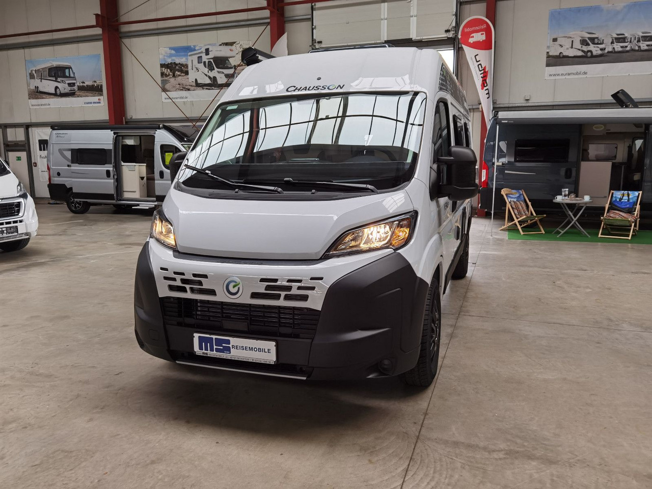Chausson V594 S FIRST LINE / ZUBEHÖR & LOOK -PAKET/ 5.41M - Кампер комбе: слика 5 Chausson V594 S FIRST LINE / ZUBEHÖR & LOOK -PAKET/ 5.41M - Кампер комбе: слика 5