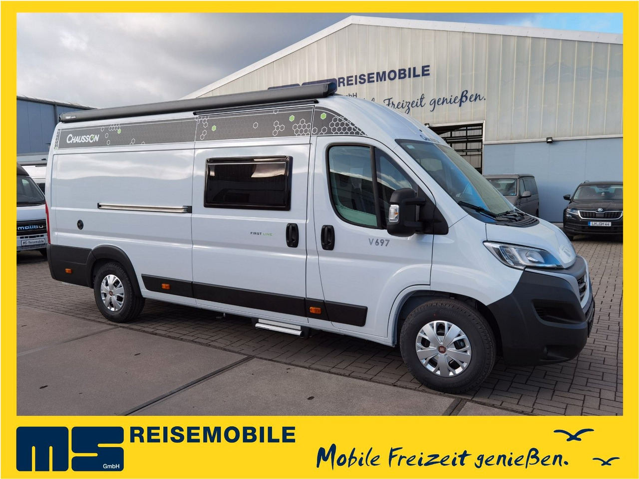 Chausson V697 FIRST LINE / ZUBEHÖR - PAKET / EINZELBETTEN - Кампер комбе: слика 1 Chausson V697 FIRST LINE / ZUBEHÖR - PAKET / EINZELBETTEN - Кампер комбе: слика 1