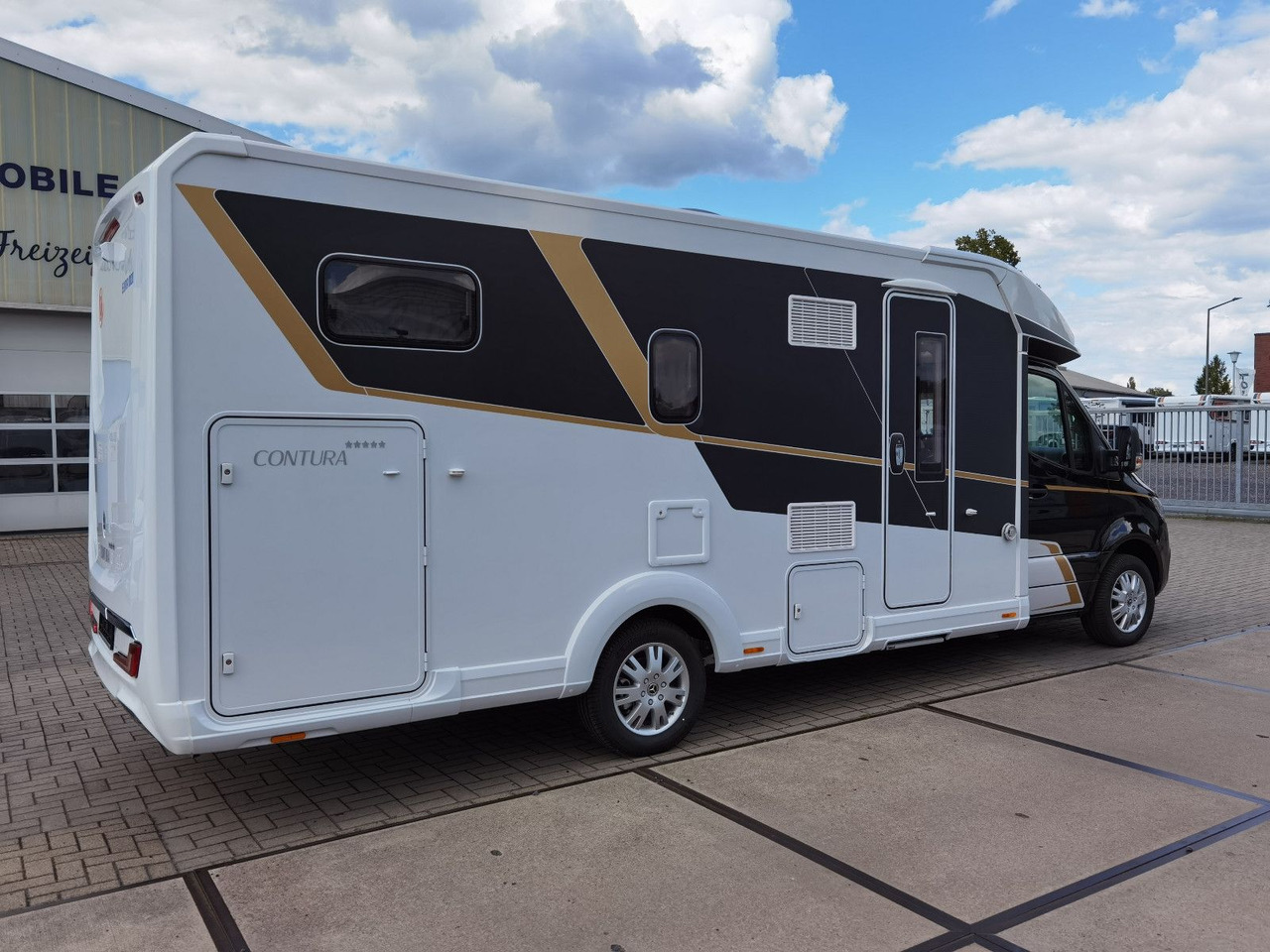 Eura Mobil CONTURA 766 EB /LUMINARY PAKET / EINZELBETTEN - Полуинтегриран кампер: слика 4 Eura Mobil CONTURA 766 EB /LUMINARY PAKET / EINZELBETTEN - Полуинтегриран кампер: слика 4