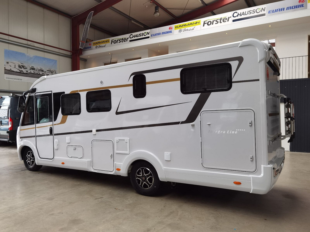 Eura Mobil INTEGRA LINE 720 EF /180PS-9G MAXI/ EINZELBETTEN - Интегриран кампер: слика 5 Eura Mobil INTEGRA LINE 720 EF /180PS-9G MAXI/ EINZELBETTEN - Интегриран кампер: слика 5