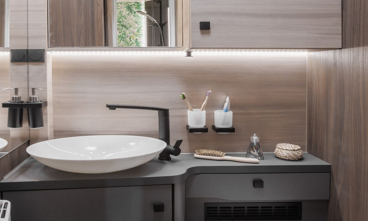 Лизинг на  Eura Mobil INTEGRA LINE GT 726 EF /MB 170PS-9G / MOD.2026 Eura Mobil INTEGRA LINE GT 726 EF /MB 170PS-9G / MOD.2026: слика 21