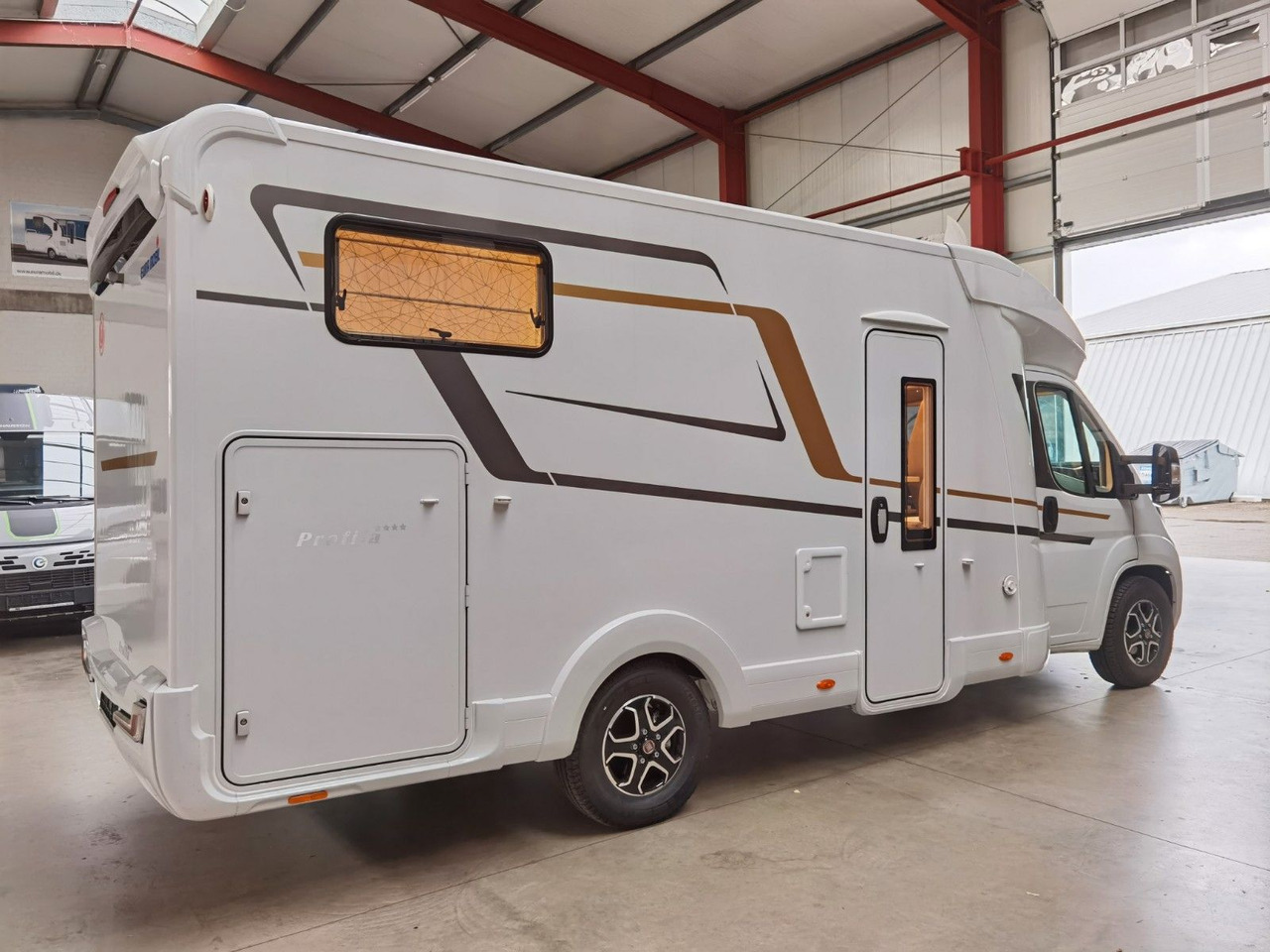 Eura Mobil PROFILA T 695 EB /-2025-/ MONDIAL / EINZELBETTEN - Полуинтегриран кампер: слика 4 Eura Mobil PROFILA T 695 EB /-2025-/ MONDIAL / EINZELBETTEN - Полуинтегриран кампер: слика 4