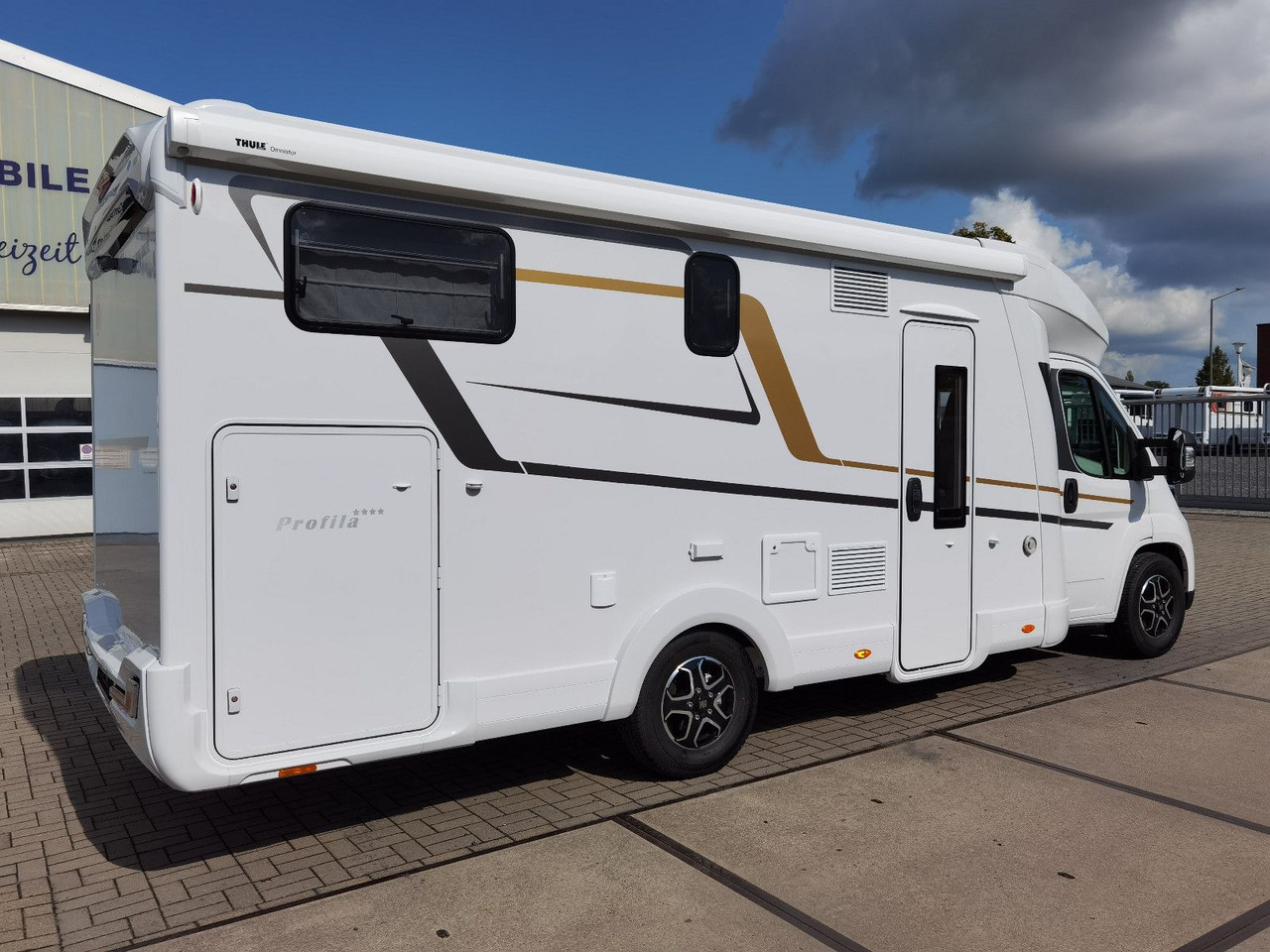 Eura Mobil PROFILA T 720 EB /MOD. 2026/ 180PS-8G.AUTOMATIK - Полуинтегриран кампер: слика 5 Eura Mobil PROFILA T 720 EB /MOD. 2026/ 180PS-8G.AUTOMATIK - Полуинтегриран кампер: слика 5