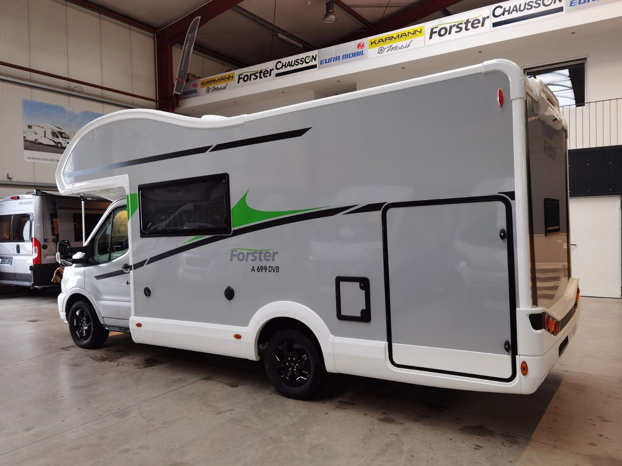Forster A 699 DVB / -2026- / 165PS-8G AUTOMATIK - Алковен кампер: слика 5 Forster A 699 DVB / -2026- / 165PS-8G AUTOMATIK - Алковен кампер: слика 5