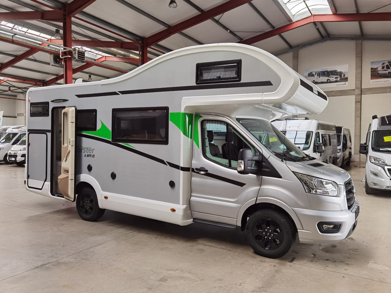 Forster A 699 VB / Modell 2026 / 165PS / ETAGENBETTEN - Алковен кампер: слика 5 Forster A 699 VB / Modell 2026 / 165PS / ETAGENBETTEN - Алковен кампер: слика 5