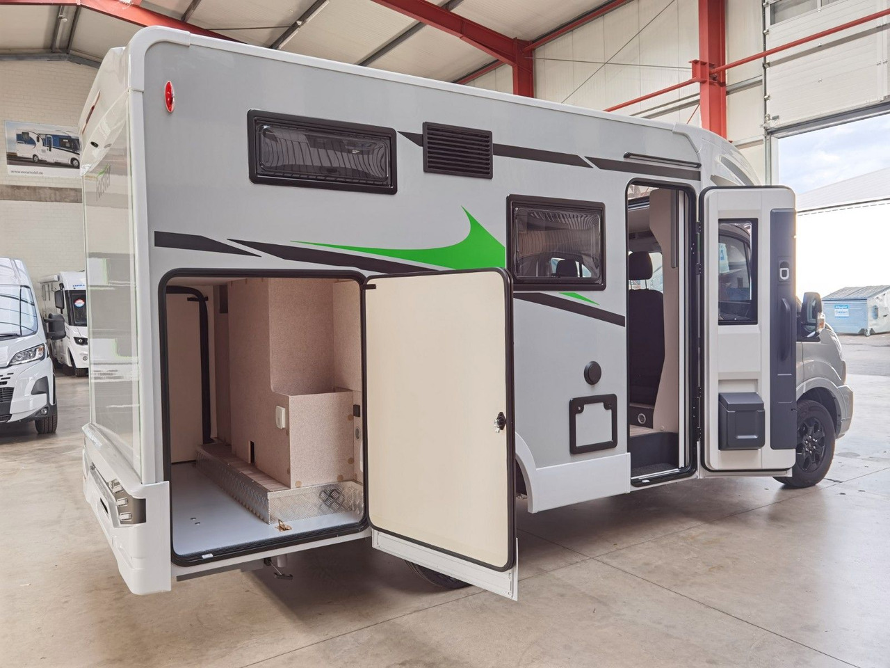 Полуинтегриран кампер Forster T 599 HBN COUPÈ /-MODELL 2026- / 165PS-AUTOMATIK: слика 10