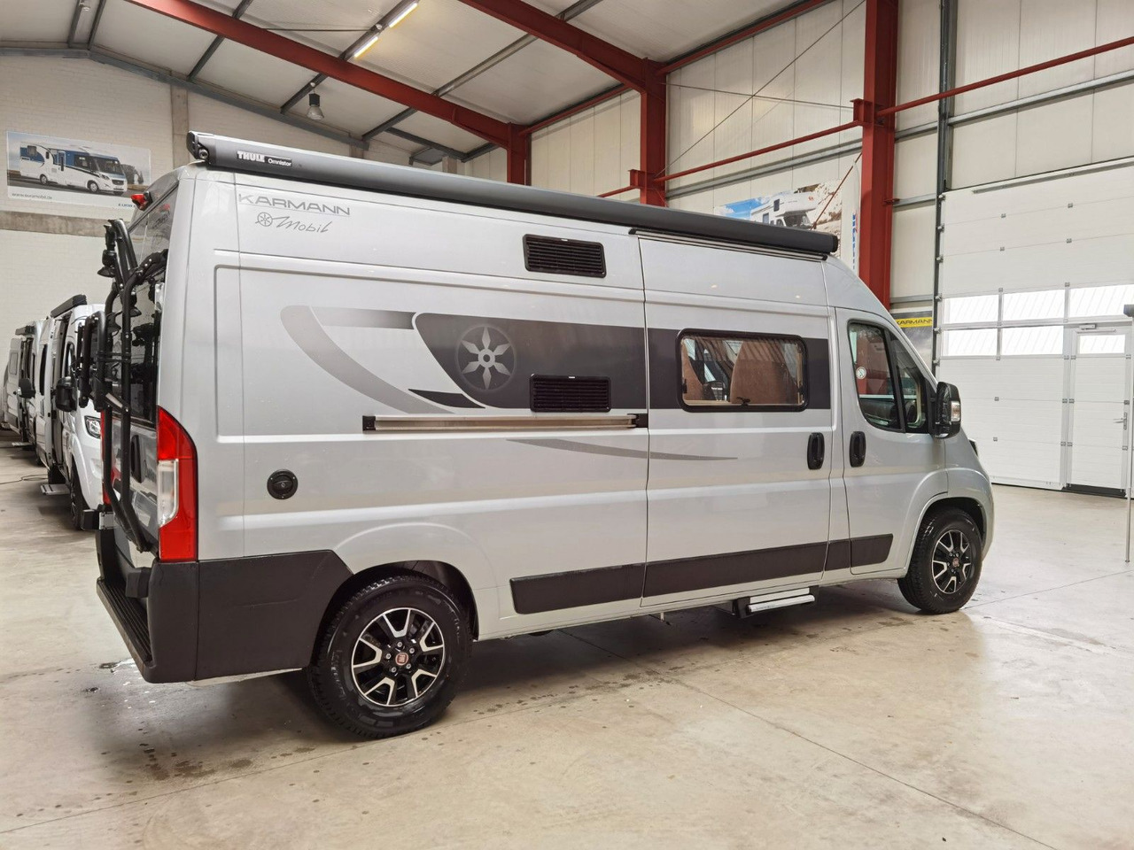 Karmann DAVIS 590 LIFESTYLE / 140PS / SKY-ROOF & ALU - Кампер комбе: слика 4 Karmann DAVIS 590 LIFESTYLE / 140PS / SKY-ROOF & ALU - Кампер комбе: слика 4