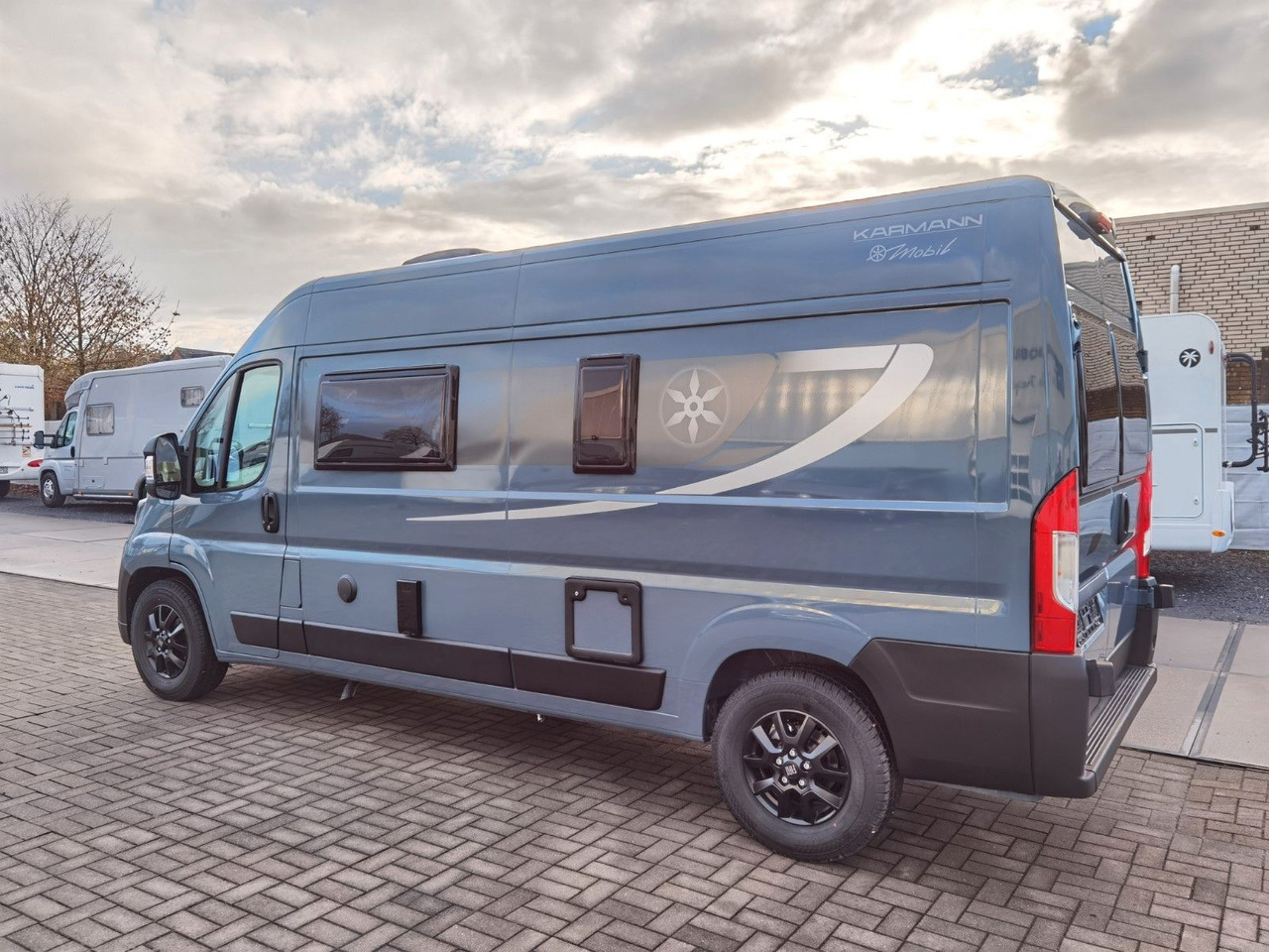 Кампер комбе Karmann DAVIS 590 TRENDSTYLE / -2026- / 140PS- AUTOMATIK: слика 6