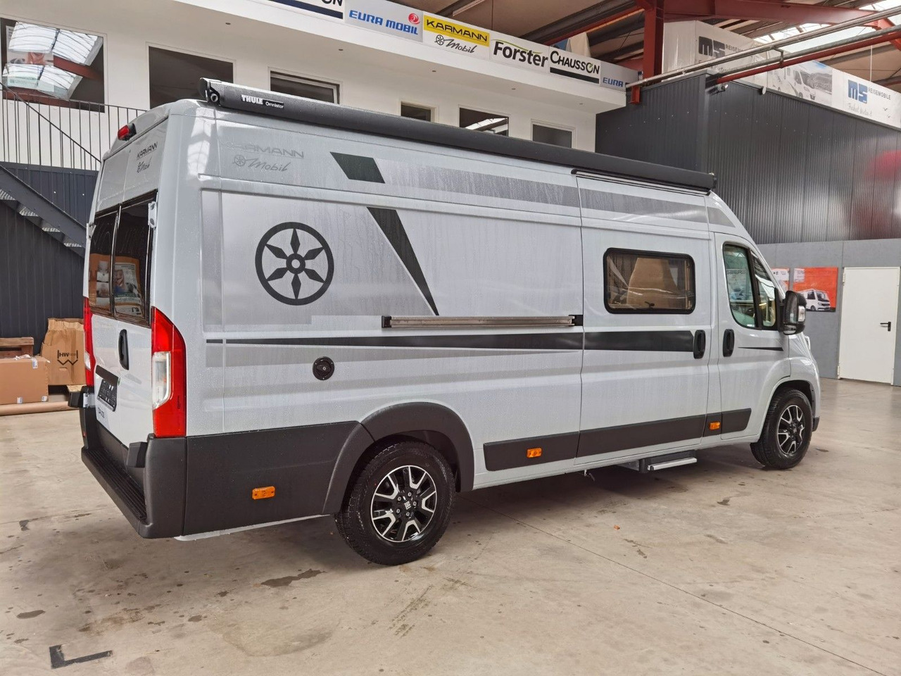 Karmann DAVIS 620 LIFESTYLE/-MODELL 2026- / EINZELBETTEN - Кампер комбе: слика 4 Karmann DAVIS 620 LIFESTYLE/-MODELL 2026- / EINZELBETTEN - Кампер комбе: слика 4