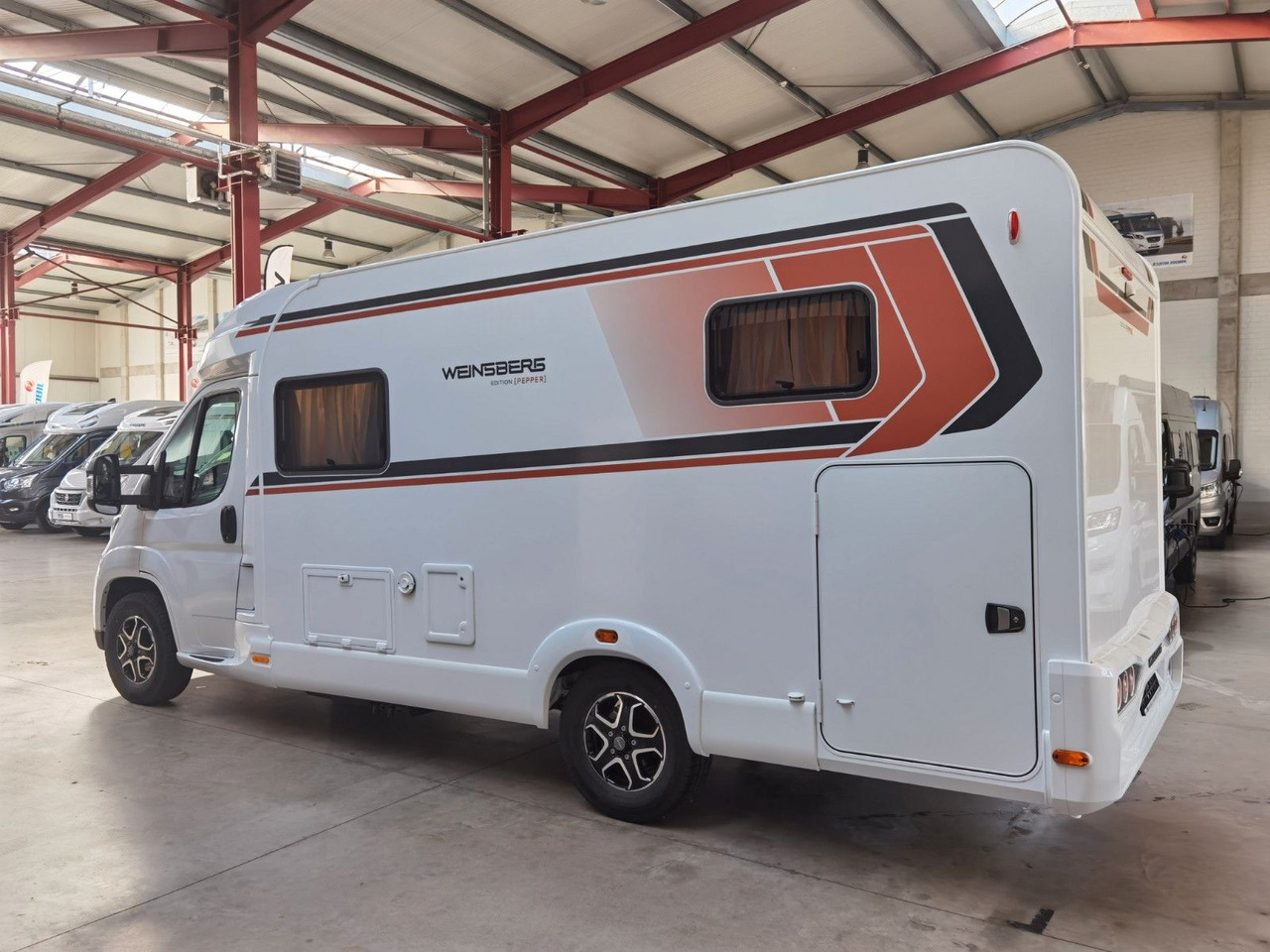 Weinsberg CARACOMPACT 600 MEG EDITION PEPPER / SEITZ-S7 - Полуинтегриран кампер: слика 5 Weinsberg CARACOMPACT 600 MEG EDITION PEPPER / SEITZ-S7 - Полуинтегриран кампер: слика 5