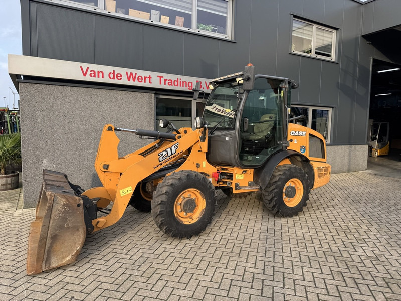 Case 21F Shovel / Radlader / Wheel Loader 2016 Bucket & Forks 3970Hours - Натоварувач на тркала: слика 4 Case 21F Shovel / Radlader / Wheel Loader 2016 Bucket & Forks 3970Hours - Натоварувач на тркала: слика 4